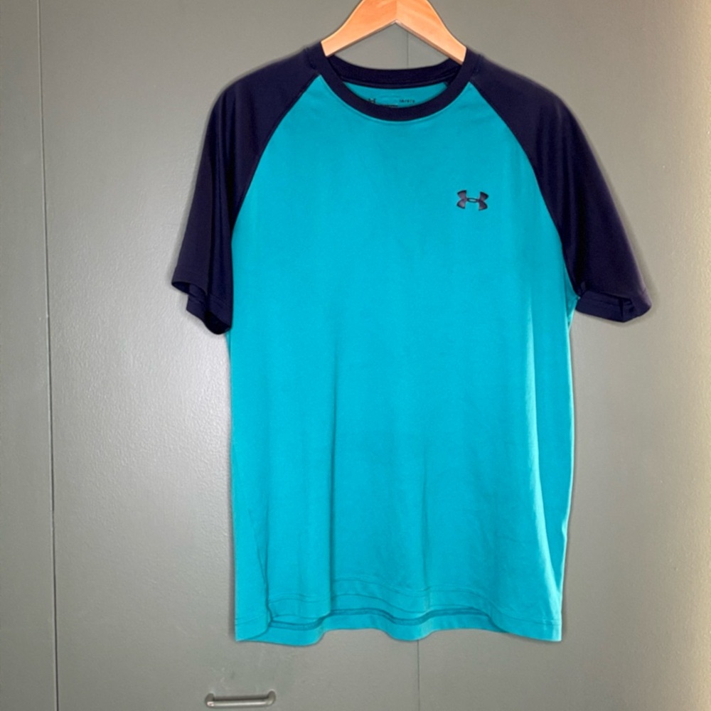 Under Armour Men's Blue T-Shirt
